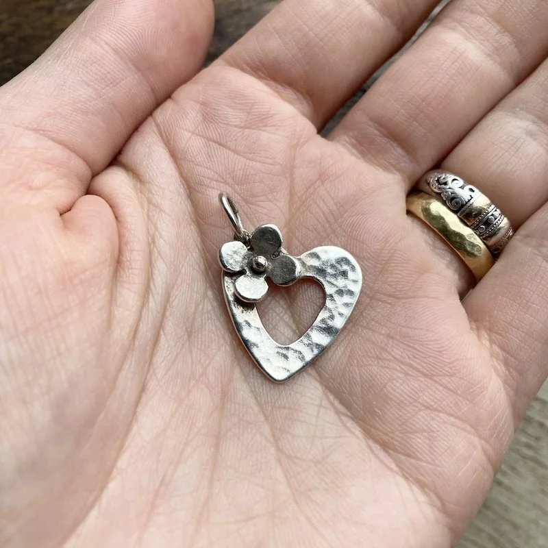 sterling silver heart and flower pendant 3.jpeg