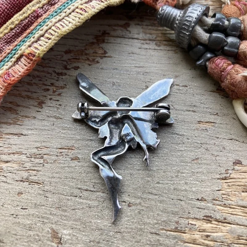 vintage sterling silver fairy brooch 2.jpeg