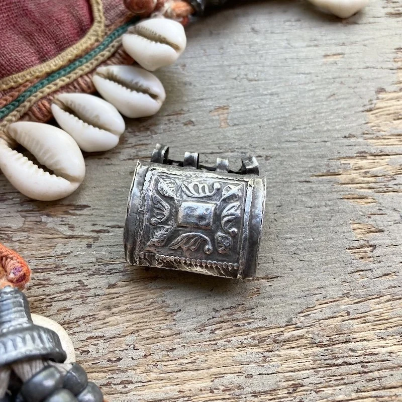 vintage Indian ornate sterling silver pendant 3.jpeg