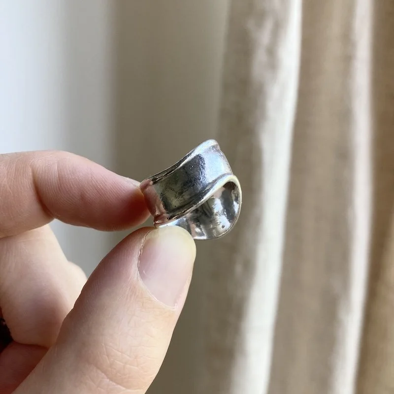 vintage simple sterling silver wavy ring 3.jpeg