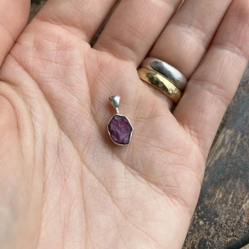 sterling silver ruby pendant 3.jpeg