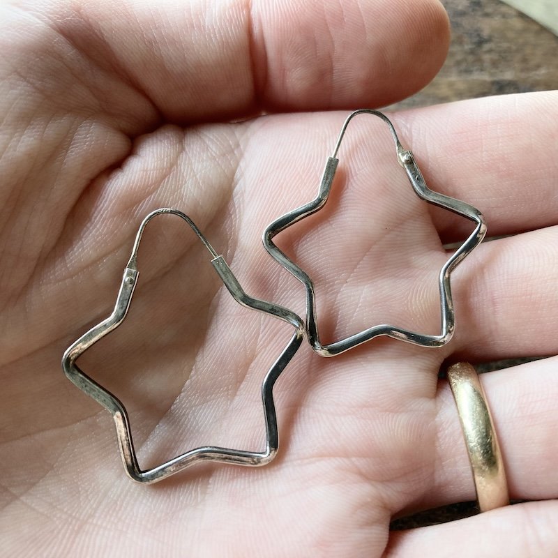 vintage sterling silver star hoops 3.jpeg