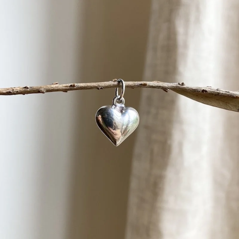 simple sterling silver puffy heart pendant 4.jpeg