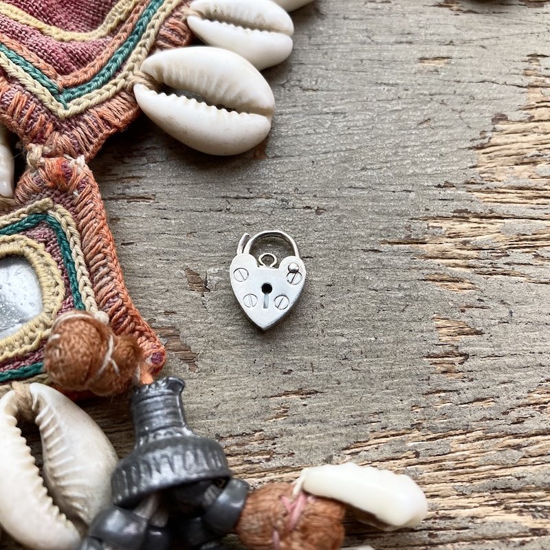 mini sterling silver love heart padlock 1.jpeg