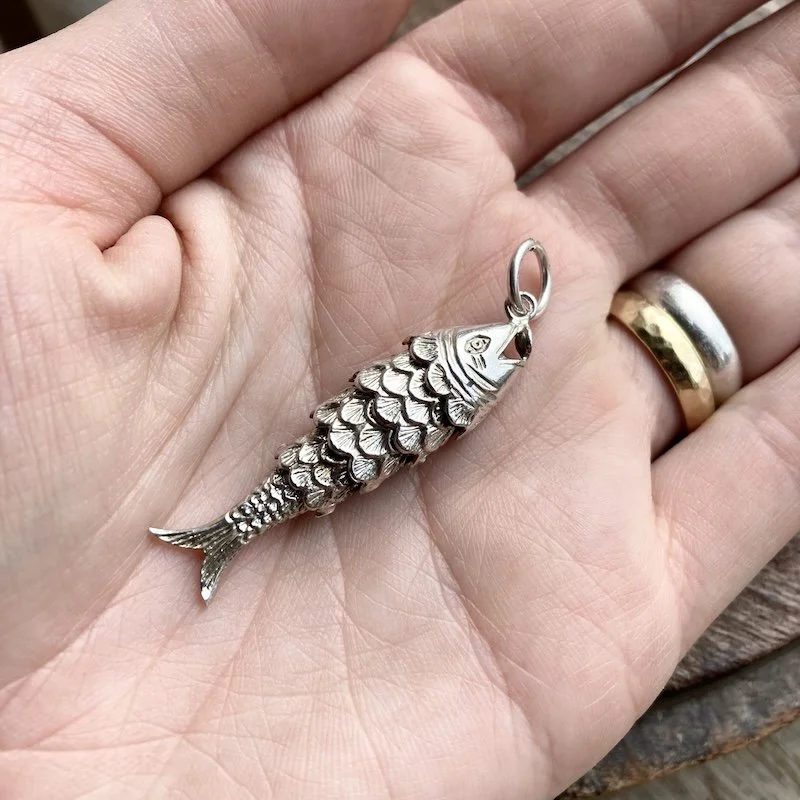 large vintage articulated sterling silver fish pendant 3.jpeg