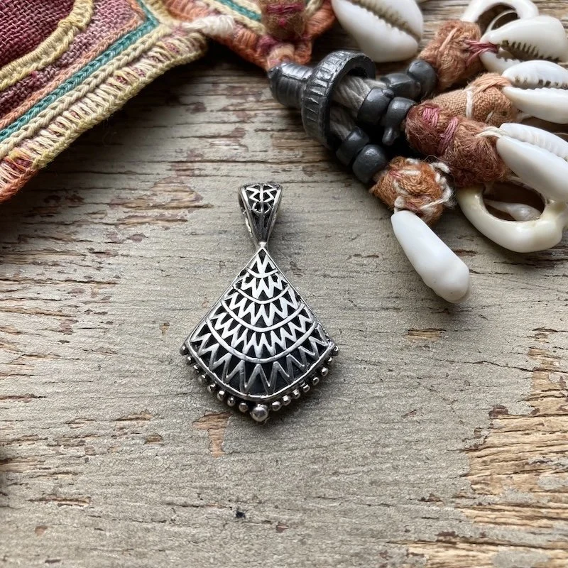 sterling silver openwork pendant 1.jpeg