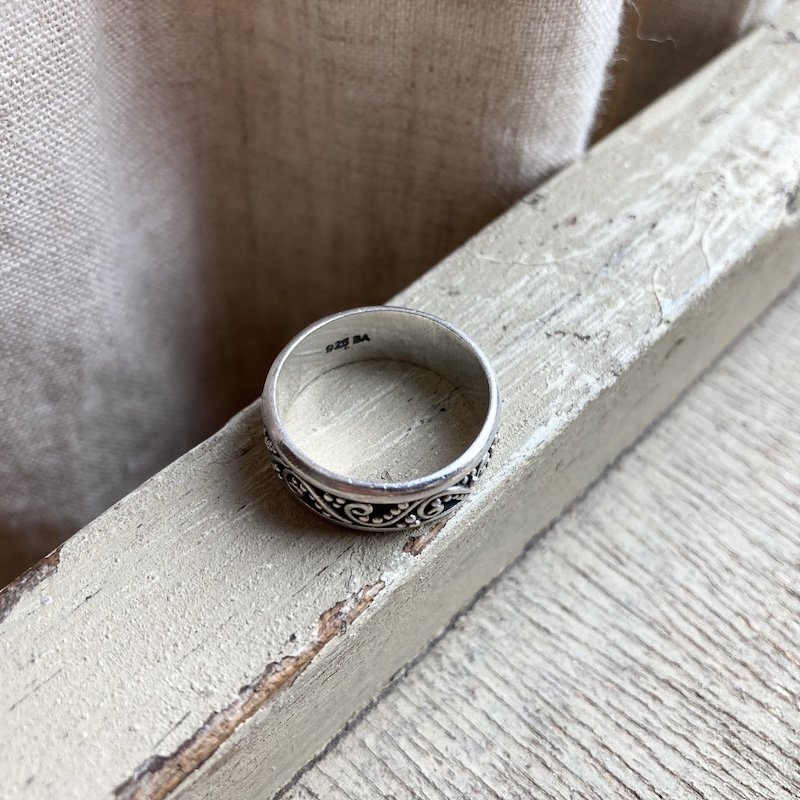 Balinese suarti sterling silver granulation ring 3.jpeg
