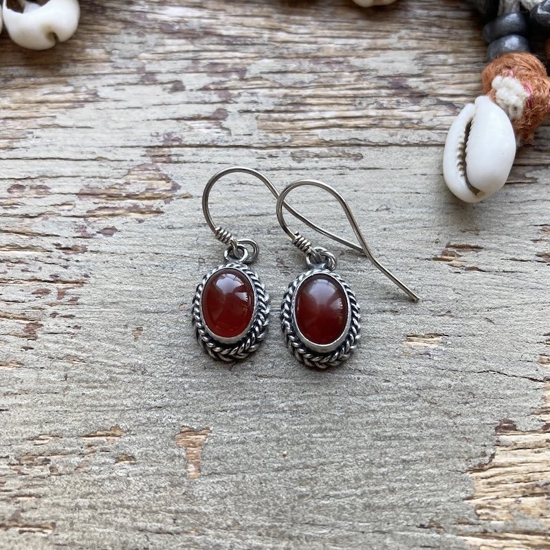 Lovely Vintage Sterling Silver Red Carnelian Earrings