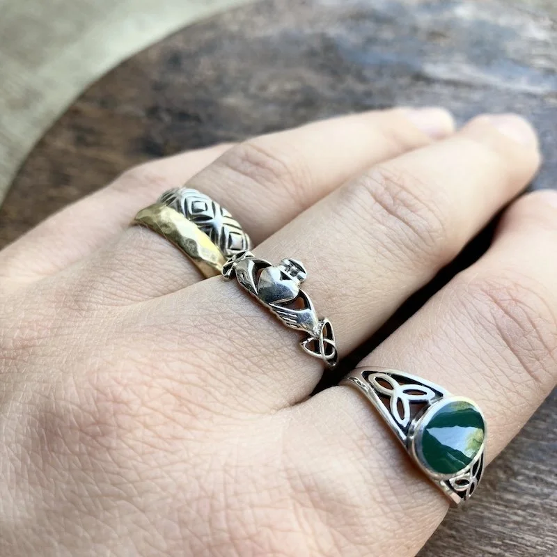 vintage sterling silver Claddagh ring 4.jpeg