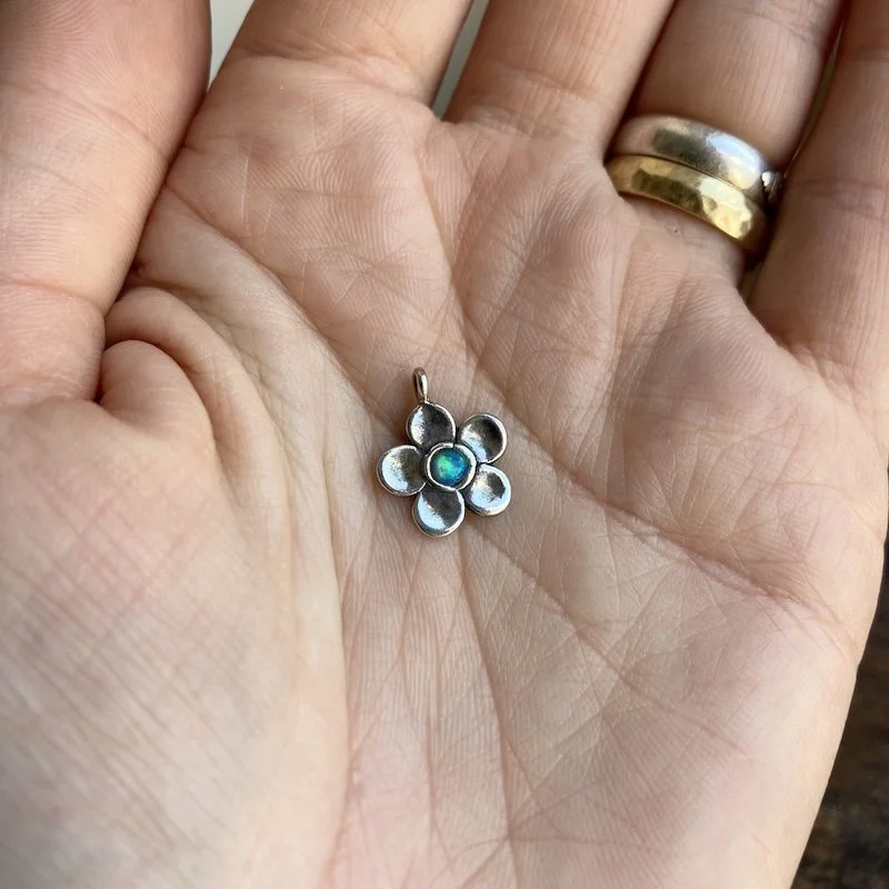 sterling silver flower pendant 3.jpeg