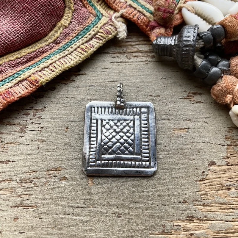 vintage Indian engraved solid silver amulet pendant 1.jpeg