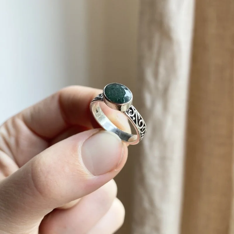 ornate sterling silver aventurine ring 4.jpeg