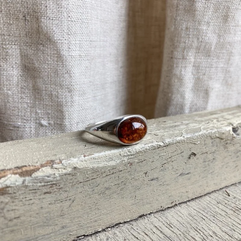 Lovely Vintage Sterling Silver and Amber Ring