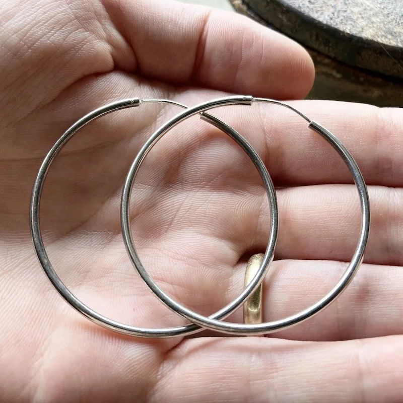 large vintage simple sterling silver hoops 4.jpeg