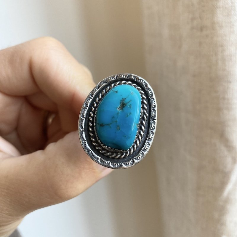 Beautiful Old Navajo Sterling Silver and Turquoise Ring