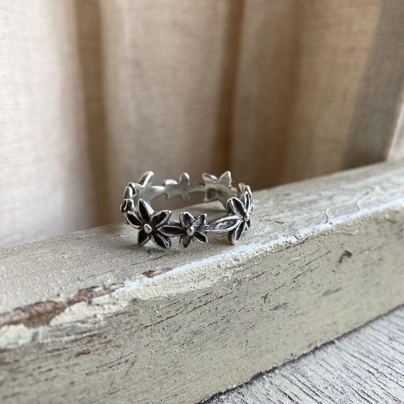 sterling silver flower ring 1.jpeg
