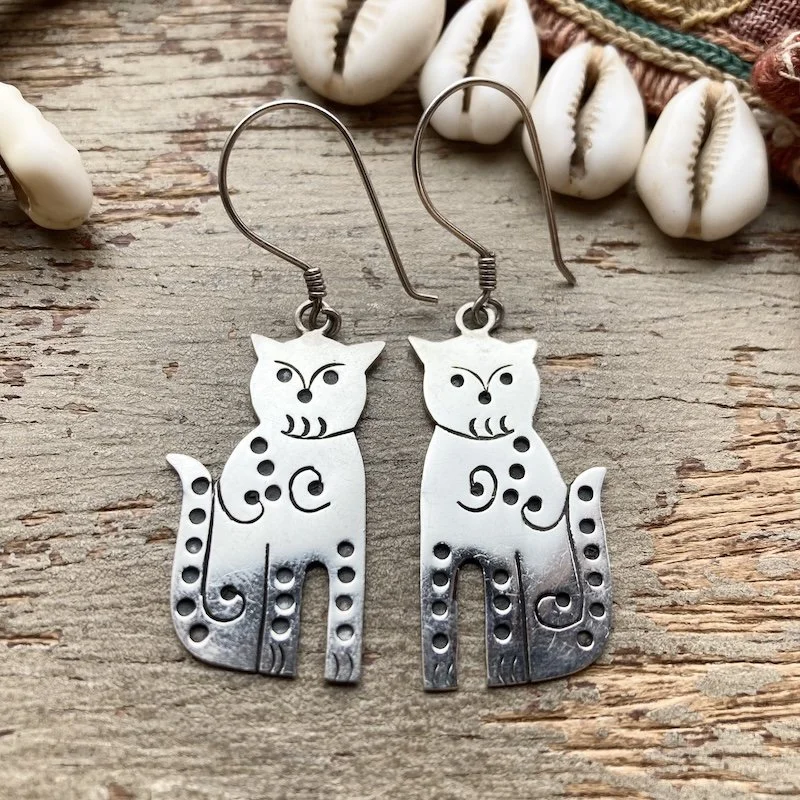 funky vintage sterling silver cat earrings 1.jpeg