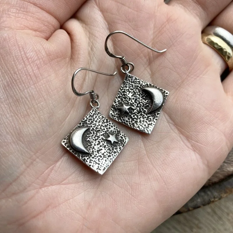 handmade solid silver moon and star earrings 4.jpeg