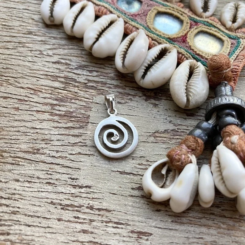 little sterling silver spiral pendant 2.jpeg