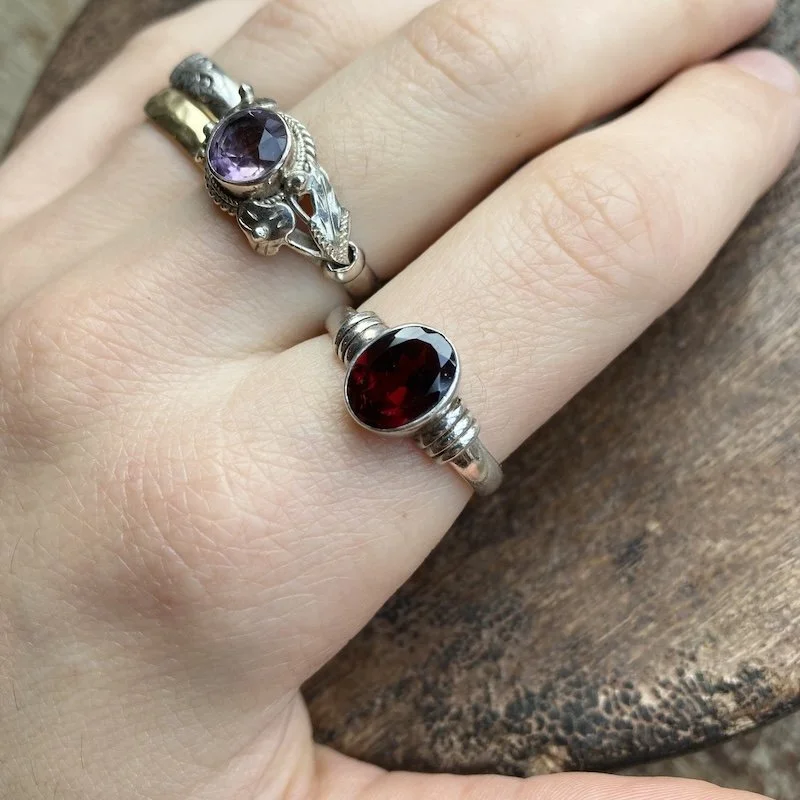 vintage sterling silver garnet ring 4.jpeg