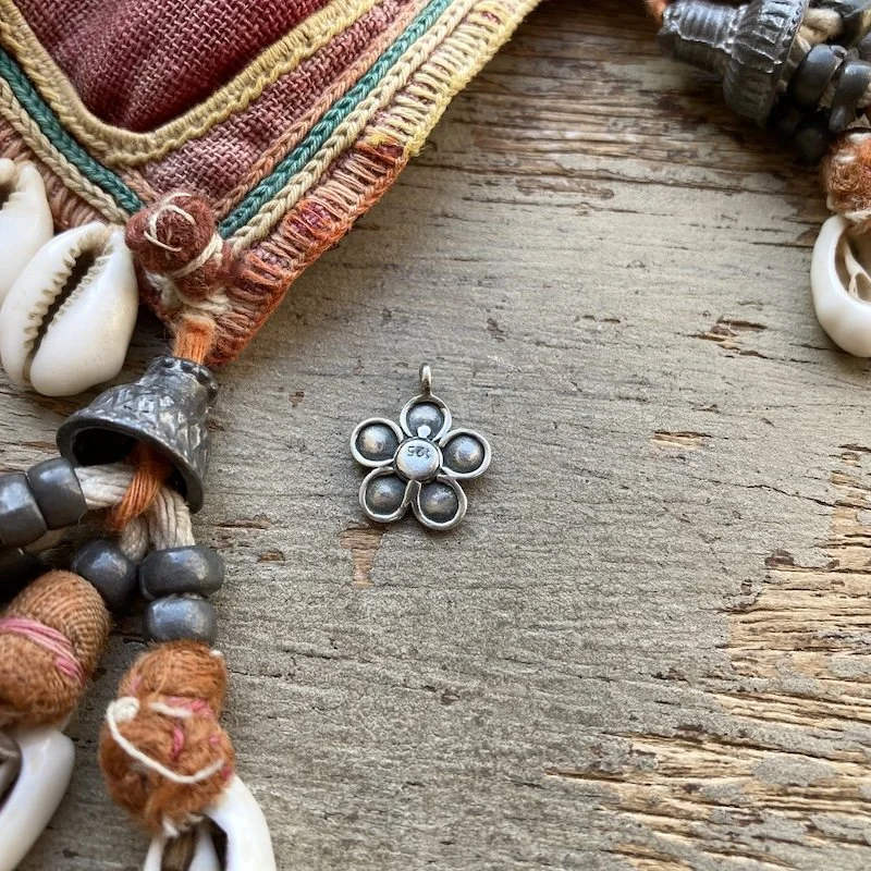 sterling silver flower pendant 2.jpeg