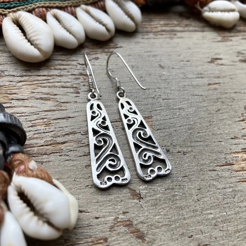 ornate openwork sterling silver dangly earrings 3.jpeg
