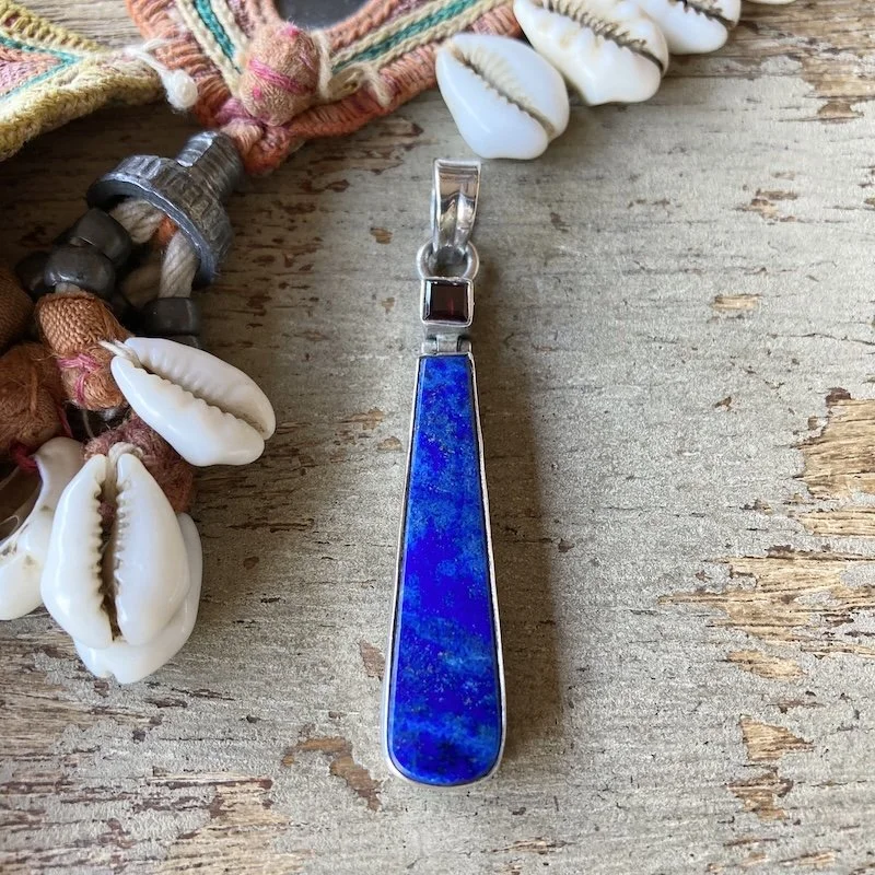 sterling silver and lapis lazuli pendant 1.jpeg