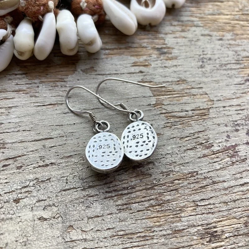 vintage simple sterling silver garnet cabochon earrings 3.jpeg