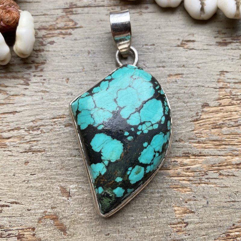 Wonderful Vintage Sterling Silver Chunky Turquoise Pendant