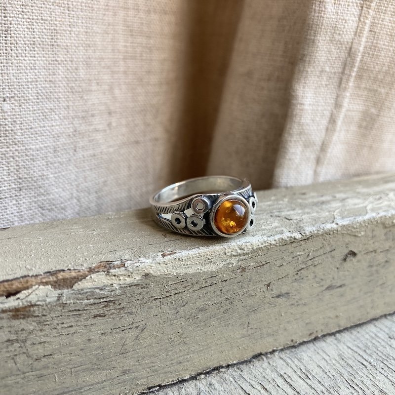 Funky Vintage Sterling Silver Amber Ring