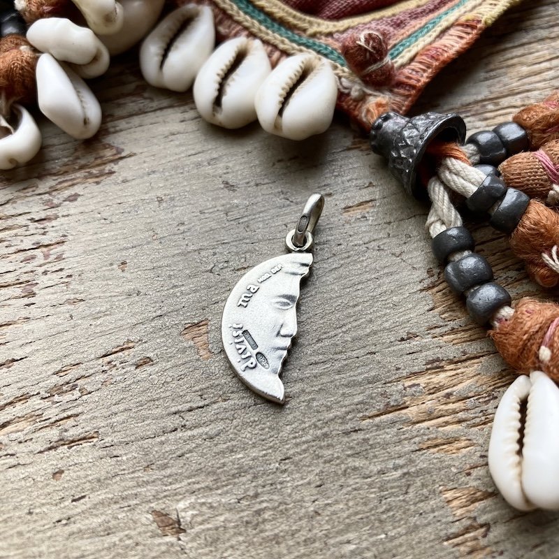 sterling silver crescent moon pendant 2.jpeg