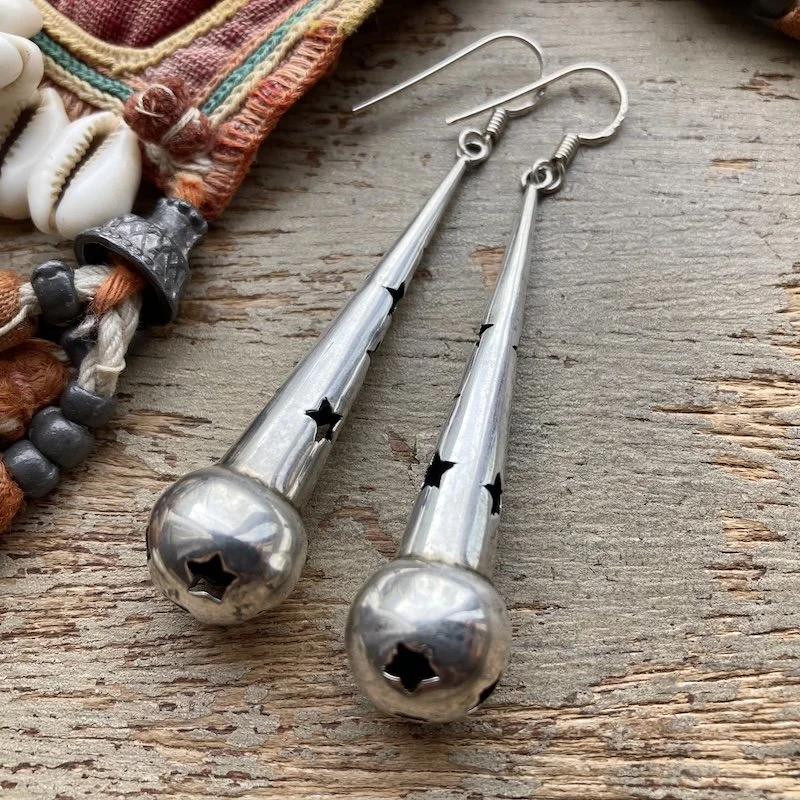 vintage sterling silver star dangly earrings 3.jpeg