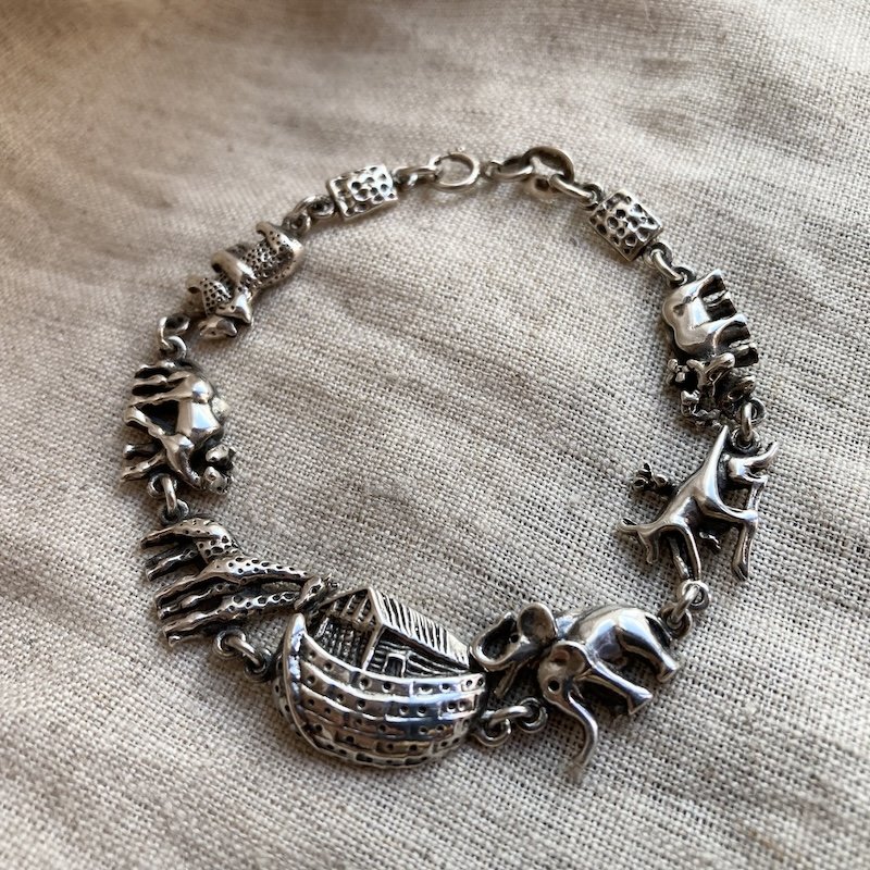 Wonderful Vintage Sterling Silver Noah's Ark Bracelet