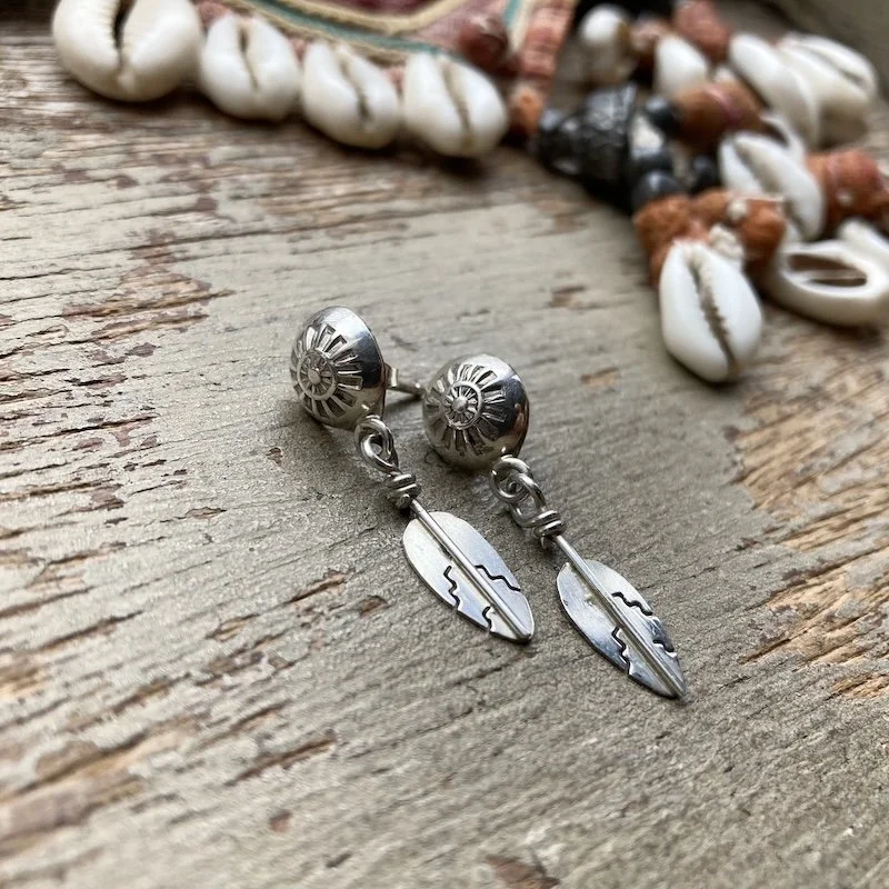 sterling silver southwestern feather earrings 4.jpeg