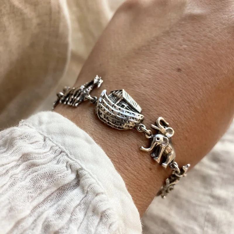 Wonderful Vintage Sterling Silver Noah's Ark Bracelet