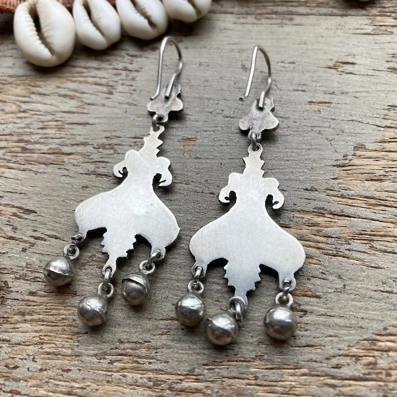 vintage ornate sterling silver dangly earrings 3.jpeg