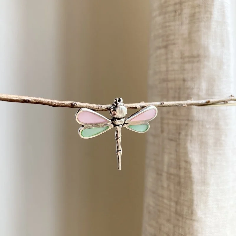 pretty sterling silver dragonfly pendant 4.jpeg