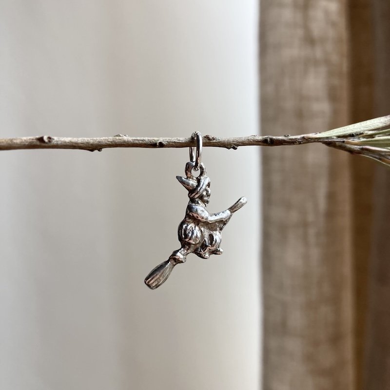 Vintage Sterling Silver Witch Pendant / Charm
