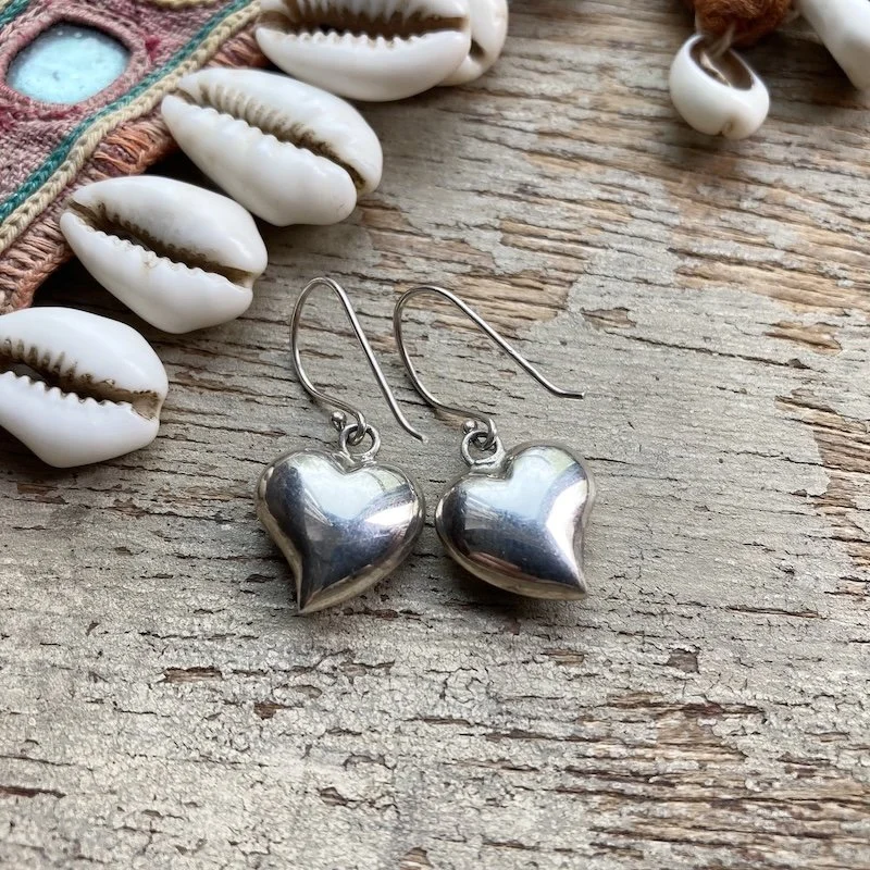 vintage sterling silver puffy heart earrings 2.jpeg