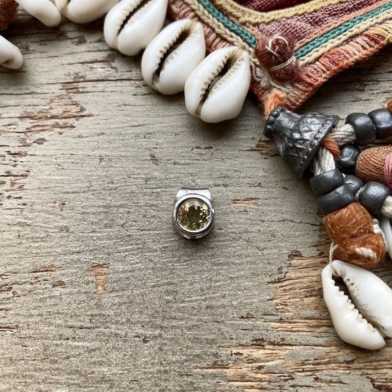 Dreamy Sterling Silver Sparkly Yellow Pendant