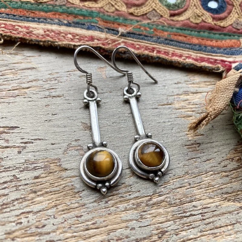 Lovely Vintage Sterling Silver Tiger's Eye Earrings
