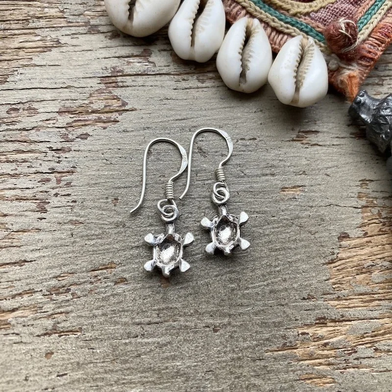 Sterling silver turtle earrings 3.jpeg