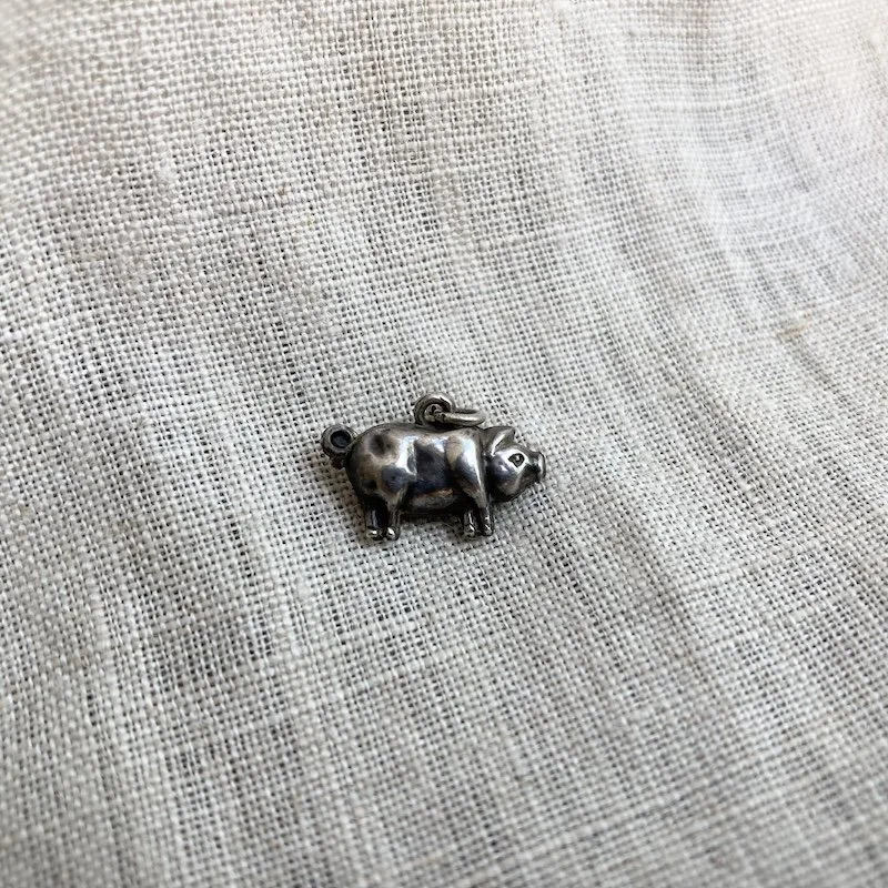 vintage sterling silver pig pendant 1.jpeg