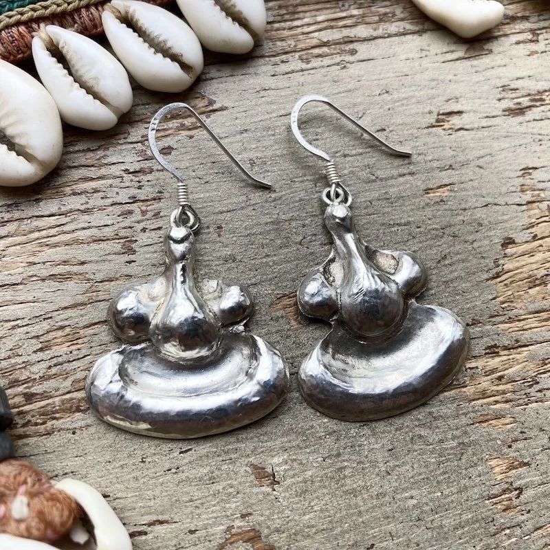 vintage abstract sterling silver female form earrings 2.jpeg