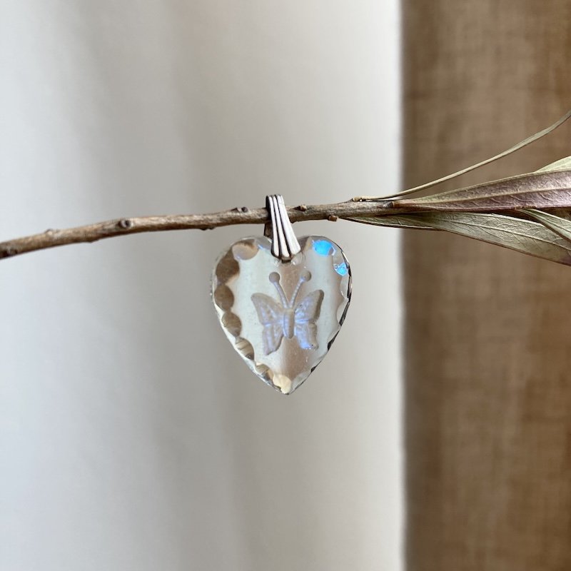 dreamy engraved butterfly heart pendant 4.jpeg