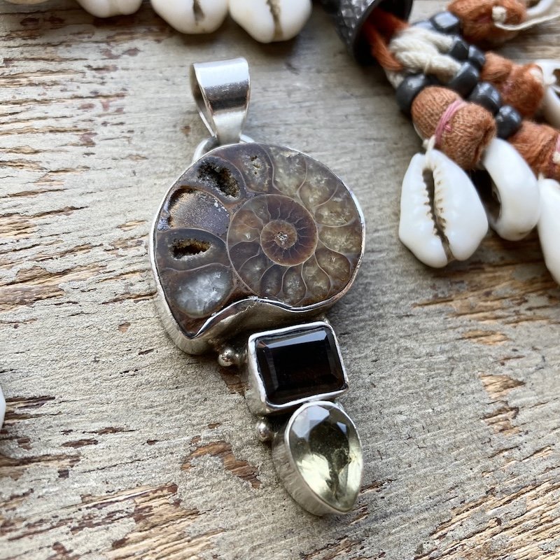 sterling silver ammonite fossil and crystal pendant 2.jpeg