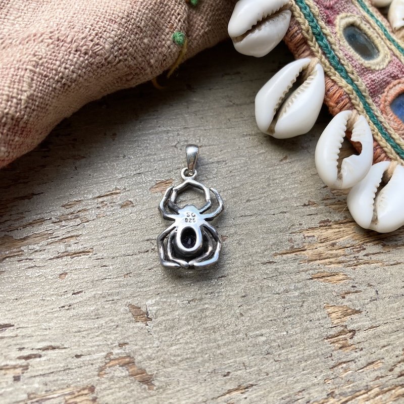 sterling silver amethyst spider pendant 3.jpeg