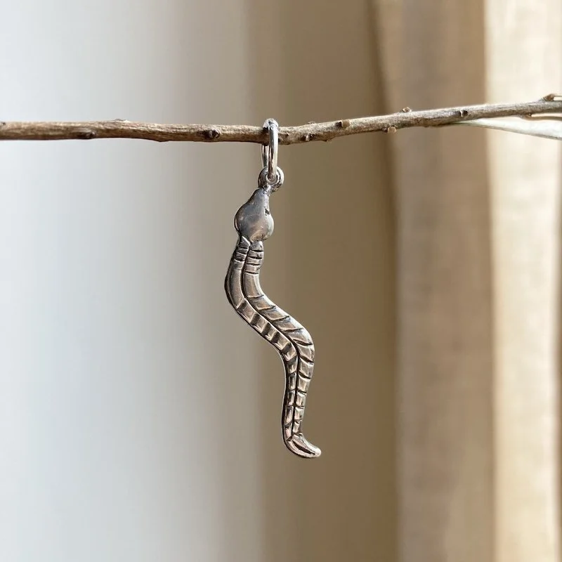 vintage sterling silver snake pendant 4.jpeg