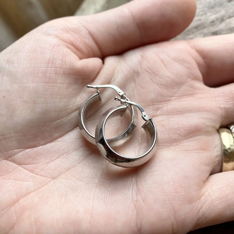 chunky sterling silver italian hoops .jpeg
