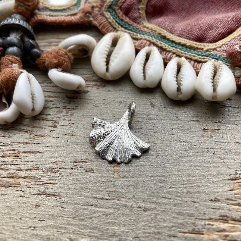 sterling silver ginkgo leaf pendant.jpeg